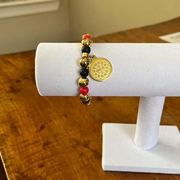 Rustic Cuff "Oreo" Logo Stainless and Beaded Stretch Bracelet EUC - Picture 7 of 7